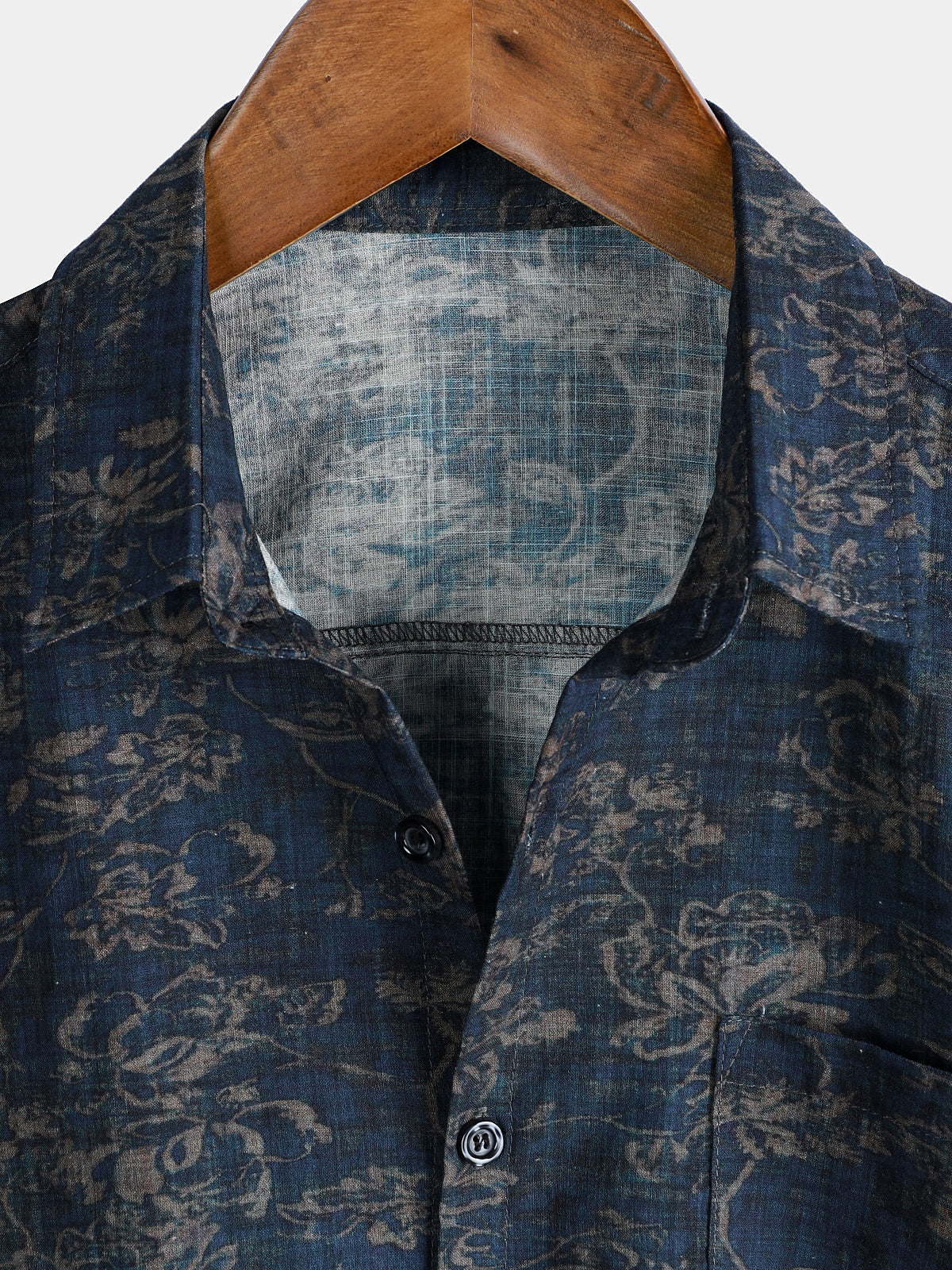 Short-Sleeve Summer Shirt with Pocket and Retro Floral Print