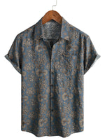 Men's Cotton Shirt in Floral Paisley Pattern Vintage Retro from the 70s with Buttons and Short Sleeve for the Beach