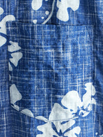 Men's Hawaiian-Style Cotton Short-Sleeve Shirt with Blue Floral Print and Buttons