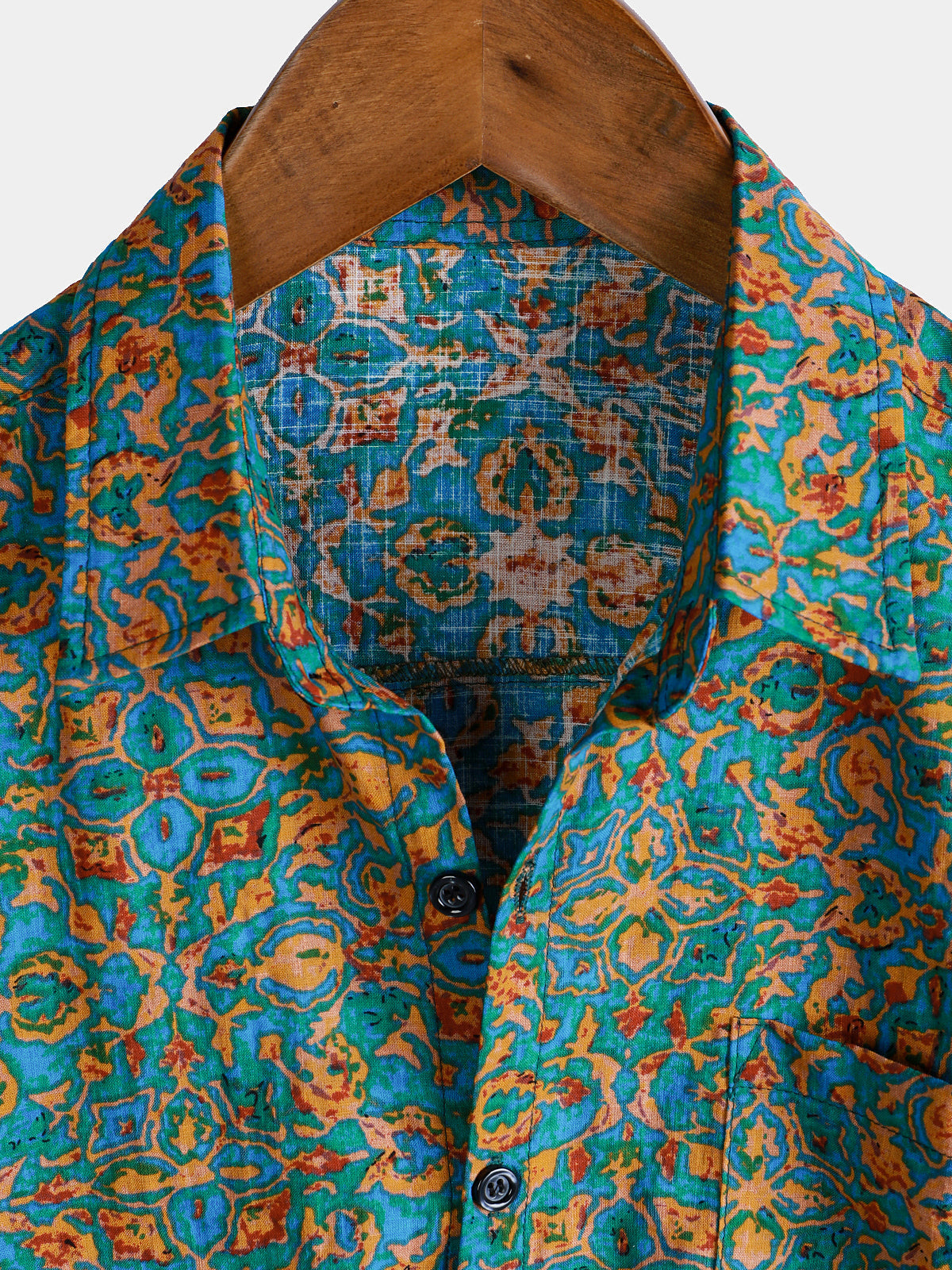 Button-Up Short Sleeve Shirt with Pockets, Retro Style, Abstract