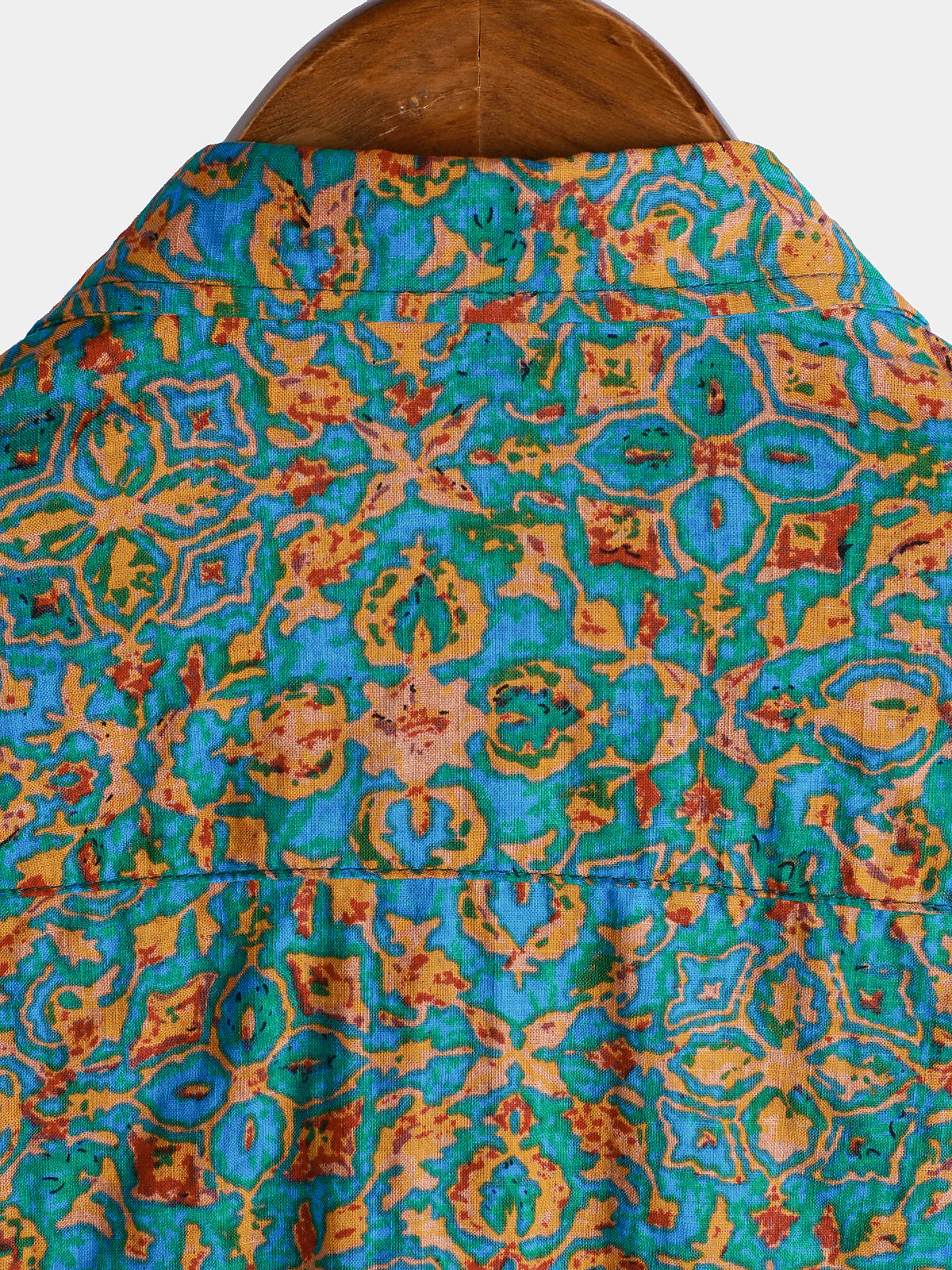 Button-Up Short Sleeve Shirt with Pockets, Retro Style, Abstract