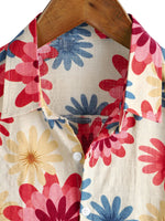 Men's Hawaiian Shirt with Short Sleeve in Daisy Flowers for Summer at the Beach