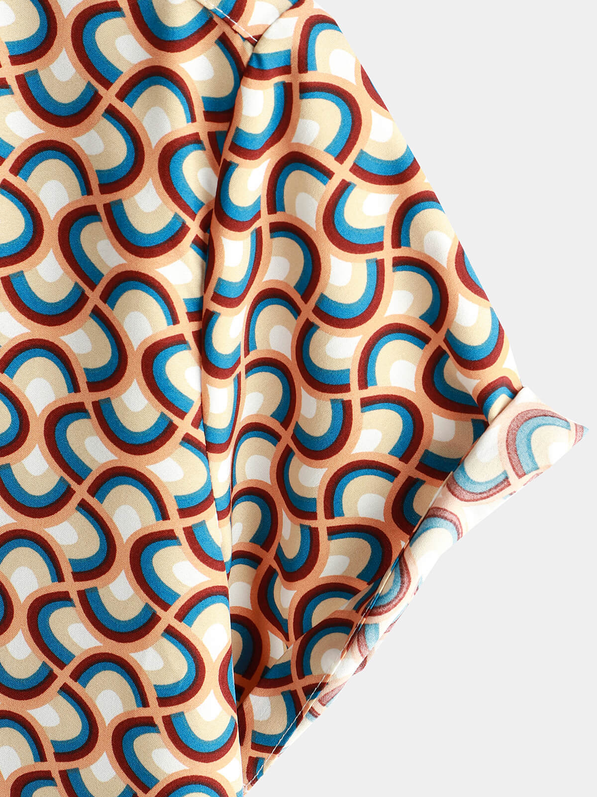 Retro Button-Up Short-Sleeve Summer Shirt with Vintage Circular Geometric Patterns, Perfect for the Beach