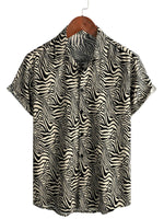 Summer Men's Vintage Tiger Pattern Shirt, Light for Beach Holidays, Short Sleeves and Buttons