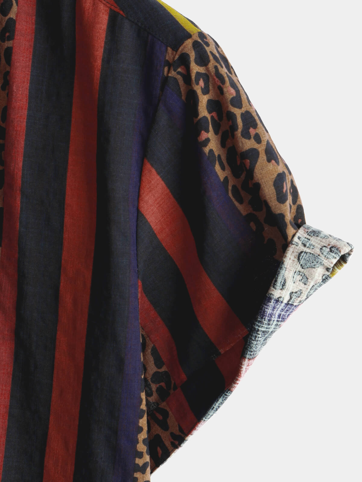 Button-Up Short Sleeve Shirt with Vintage Leopard Vertical Stripes