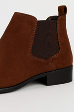 Minimalist Chelsea Slip-On Boots