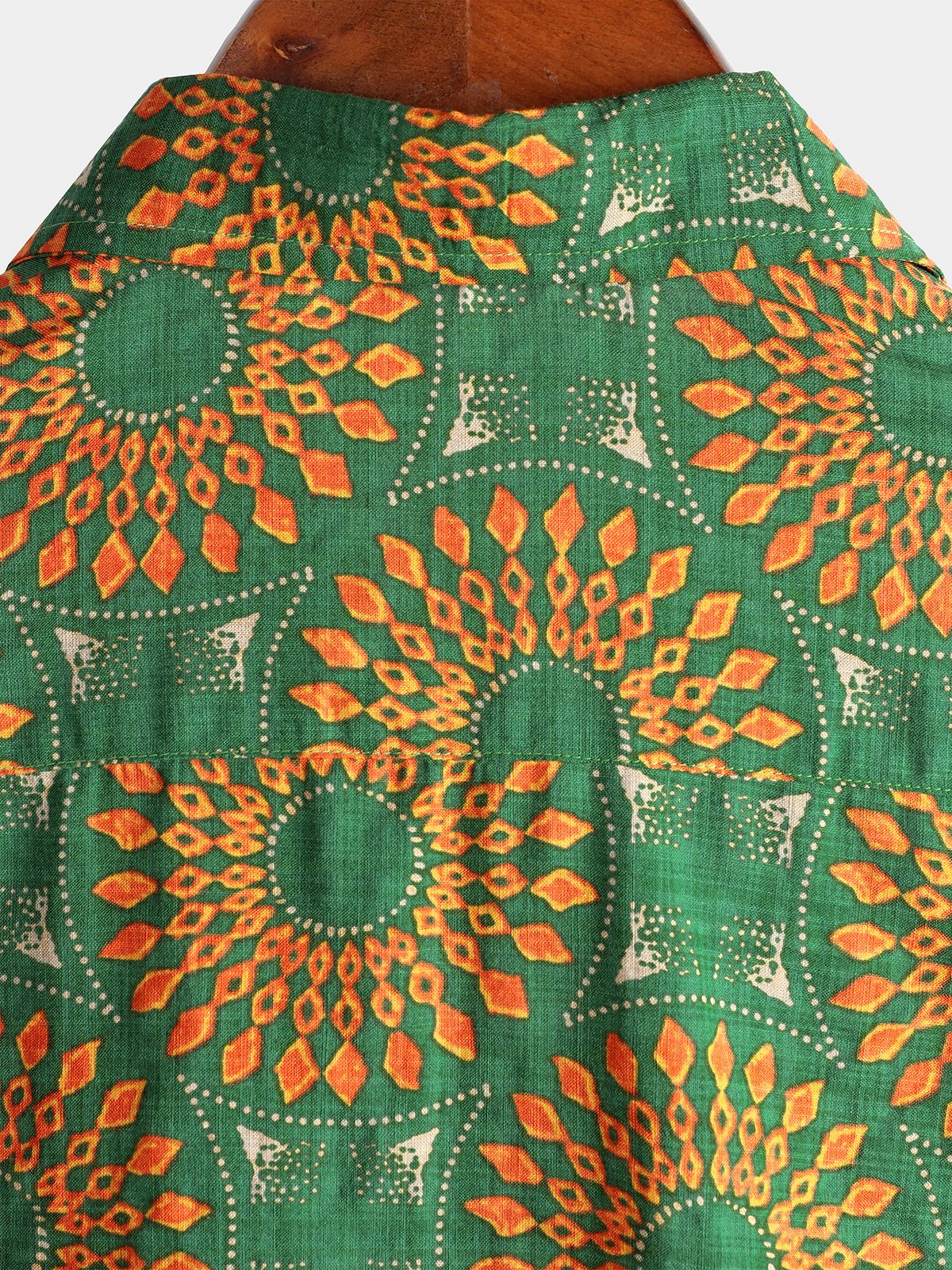Short-Sleeve Retro Button-Up Summer Disco Vintage 70s Shirt