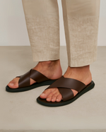 Illino | Cross-Strap Sandals
