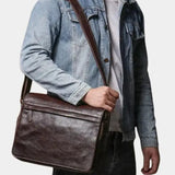 Lasse™ - Classic Messenger Bag