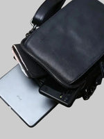 Noah™ - Men's Shoulder Bag