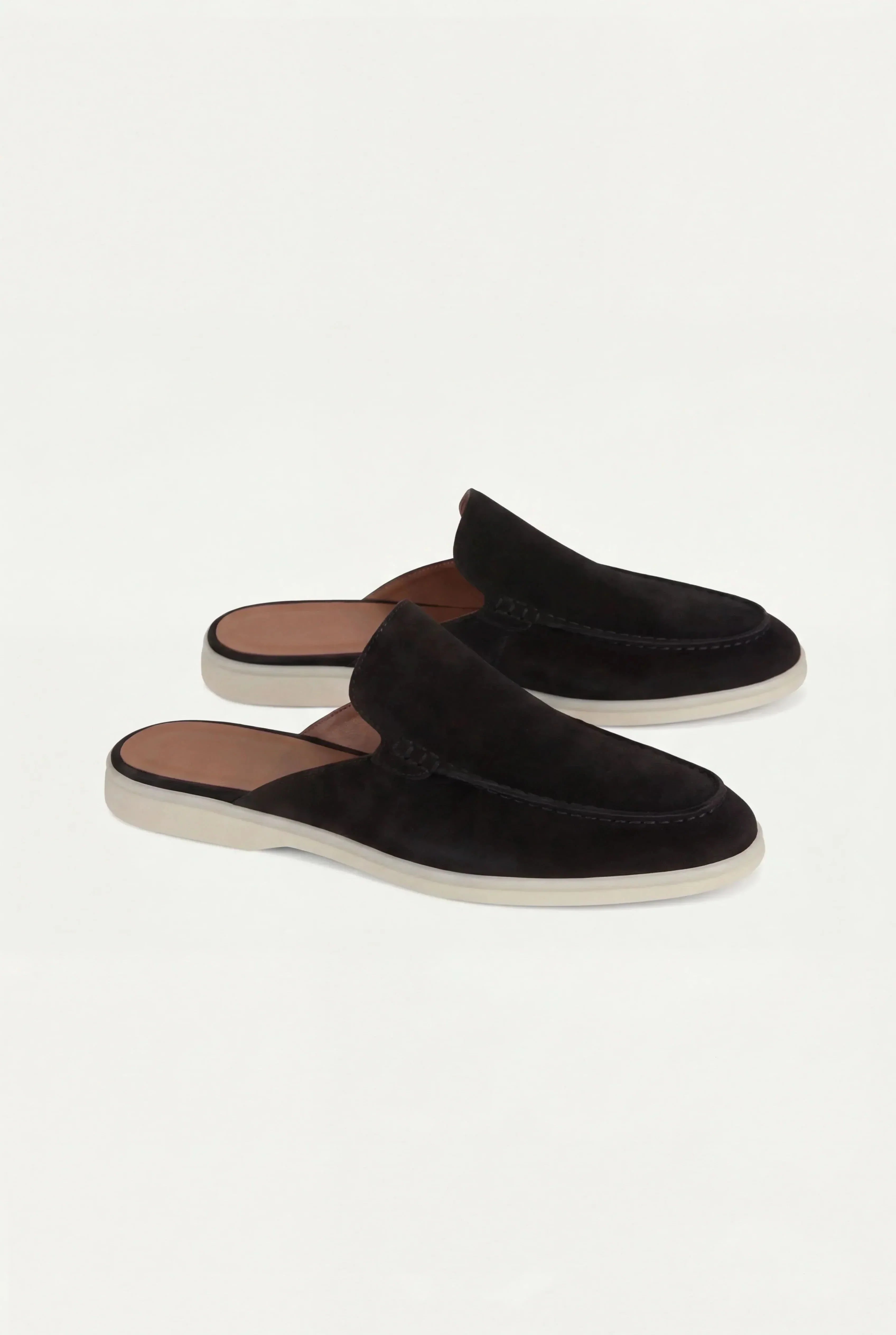 Mule Yacht i Suède Nero