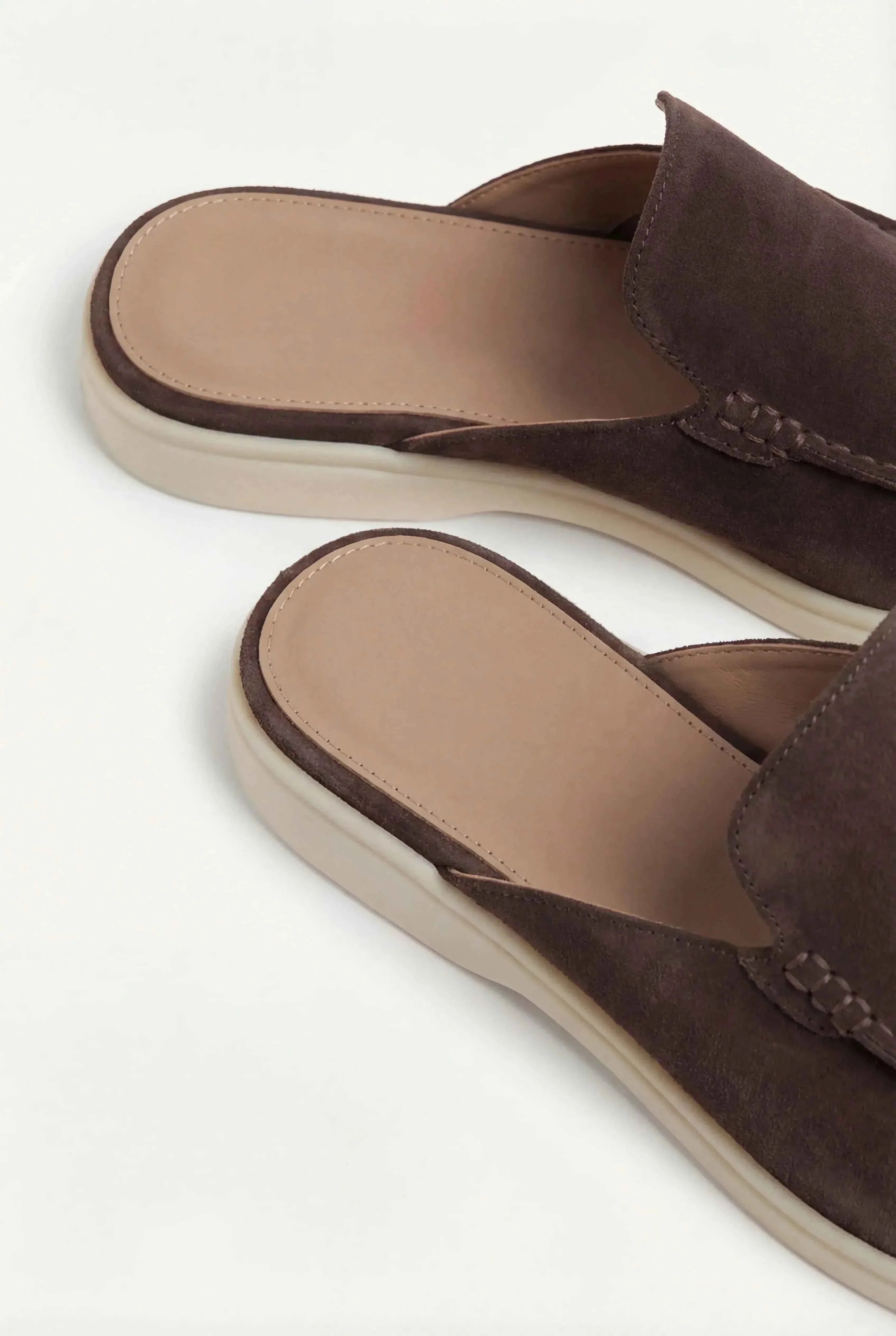 Mule Yacht i Brun Suede
